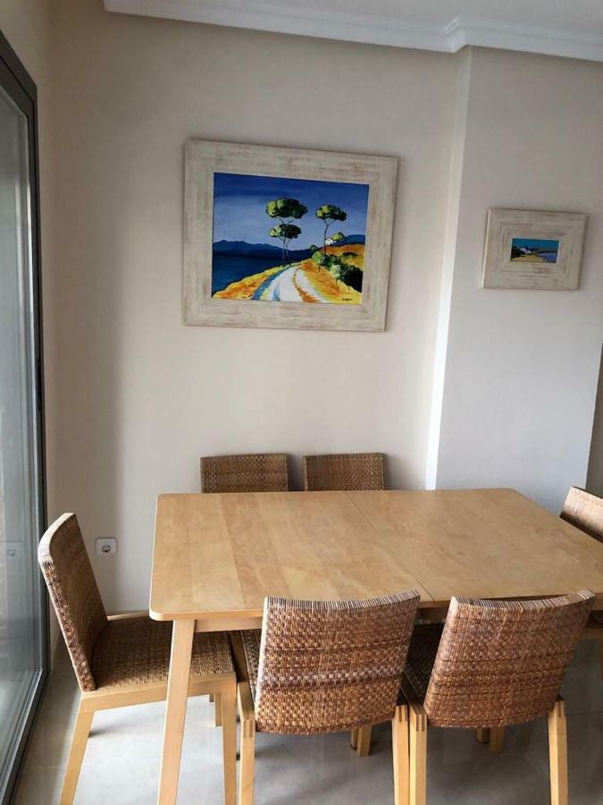 קאלה דה פינסטראט Apartamento En La Playa 96 M2 מראה חיצוני תמונה